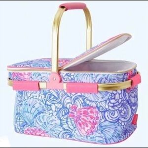 Lilly Pulitzer Picnic Basket/Insulated Cooler Blue Haven Raising Hell